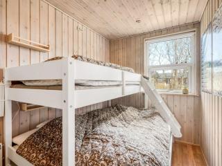 Holiday Home Nanook - 750m to the fjord by Interhome - 1