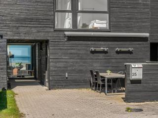 Holiday Home Chayton - 10m from the sea by Interhome - 0
