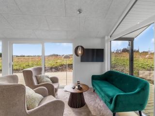 Holiday Home Junis - 900m from the sea by Interhome - 9