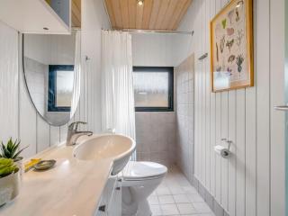 Holiday Home Lasse - 550m from the sea by Interhome - 6
