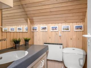 Holiday Home Oskar - 300m from the sea by Interhome - 6