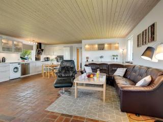 Holiday Home Jale - 500m to the fjord by Interhome - 9