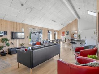 Holiday Home Finwith - 600m from the sea by Interhome - 3