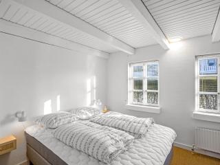 Holiday Home Faik - 1-4km from the sea by Interhome - 4