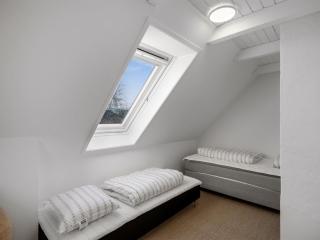 Holiday Home Faik - 1-4km from the sea by Interhome - 1