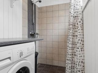 Holiday Home Ally - 1-2km from the sea by Interhome - 4