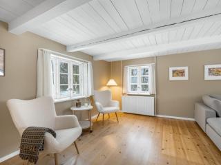 Holiday Home Synnöve - 1-7km to the fjord by Interhome - 4