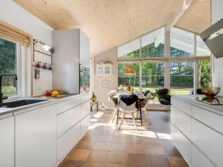 Holiday Home Marjanna - 700m to the fjord by Interhome - 9