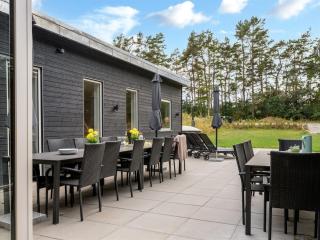 Holiday Home Adisl - 800m from the sea by Interhome - 2
