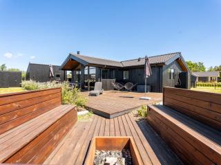 Holiday Home Arwed - 900m from the sea by Interhome - 5