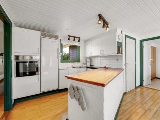 Holiday Home Maiti - 400m to the fjord by Interhome - 1