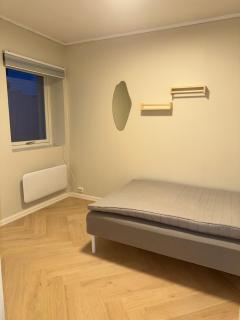 4 Bedroom modern apartment - Central! - 8