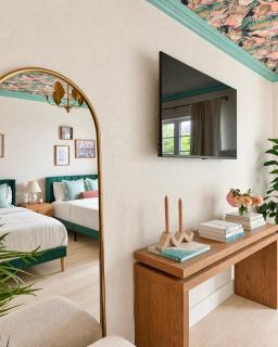 Barbizon on Ocean Drive Apartments - 2