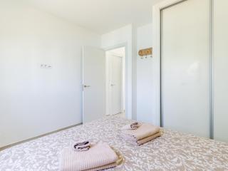 Sea Breeze Pool View & WiFi by iRent Fuerteventura - 2