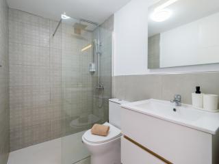 Sea Breeze Pool View & WiFi by iRent Fuerteventura - 1