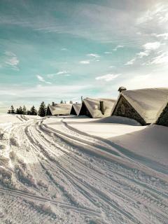 Chalet Lari in the Sobrio Mountains - 9