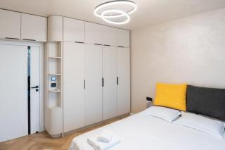 Panorama 72 Sea View with Private Parking and EV charging station - Varna City - 2