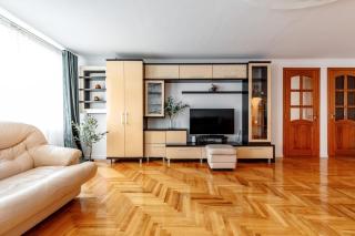 2BR - Fireplace & Panoramic Views Near Dendrarium - Chişinău - 6