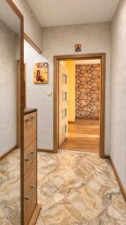 Reni Apartment - 7