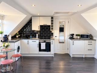 Aquila House - 8