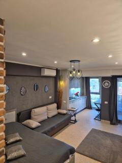 Tomis City Studio - 7