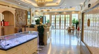 Vienna Hotel Shenzhen Bijiashan Yinhu Metro Station - 2