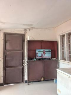 Meridian Bar & Guest House - 4