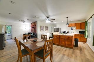 Fall Foliage & Hot Tub Nights: Shawnee Cabin - 1