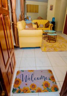 JVV Bright Suites BnB - 4