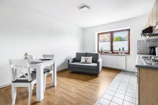 Small Holiday Apartment 3 - 7