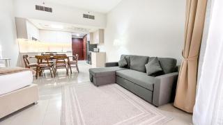 Coastal Escape Stylish Studio in Bab Al Bahr - 8