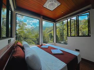 Rainforest cabin - 3