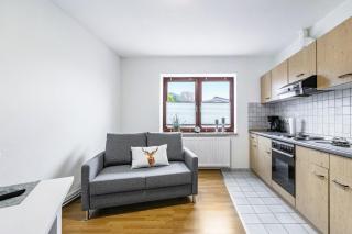 Small Holiday Apartment 3 - 5