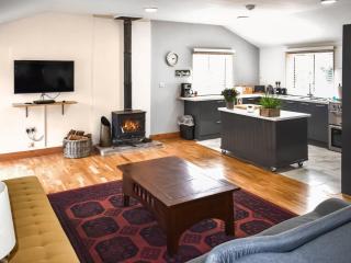 Crosspark Bungalow Stables - 9