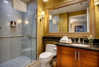 MGM Signature Tower 2 8th Floor 1BR Strip View Balcony No Resort Fee - 1