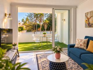Sunny Apartment Tanife by Yumbo - 9