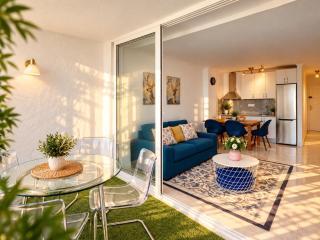 Sunny Apartment Tanife by Yumbo - 7