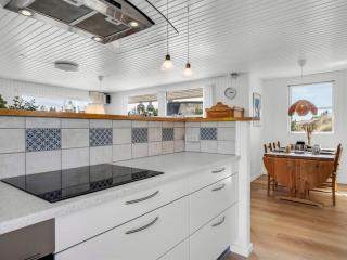 Holiday Home Nashota - 700m from the sea by Interhome - 3