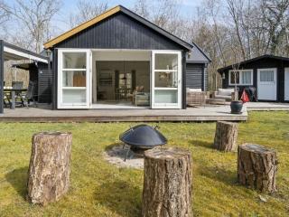 Holiday Home Lucie - 50m from the sea by Interhome - 9