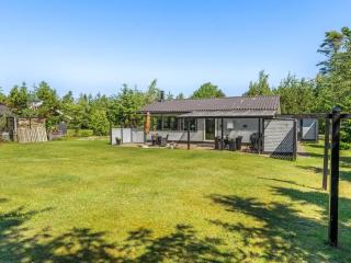 Holiday Home Bosse - from the sea by Interhome - 1