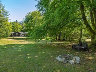 Holiday Home Gunnil - 400m from the sea by Interhome - 1