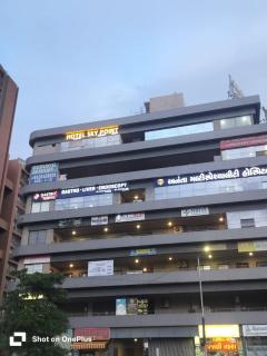 Hotel Sky point - 0