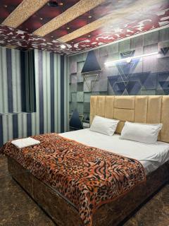 HOTEL TEJAS 350 meters from golden temple - 0