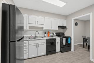 Modern Home with Everyday Comforts - 9