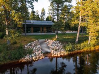 Iisland Havu New riverside gem, sauna and jacuzzi - 0