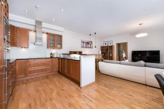 Spacious luxury all inclusive old town flat - 1
