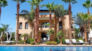 Villa Palmyra, 8 suites et piscine chauffée - 0