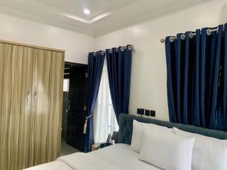 Devon Villa And Hotels - 7