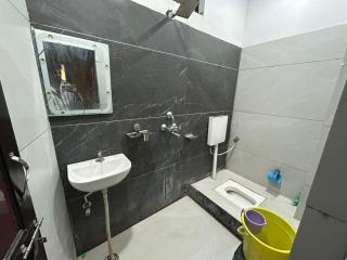 Hotel CK Palace - 3