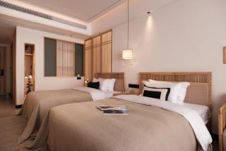 凤凰墨兰禅意江景酒店 Phoenix Molan Zen Riverview Hotel 和 Molan Zen Riverside View Hotel - 3